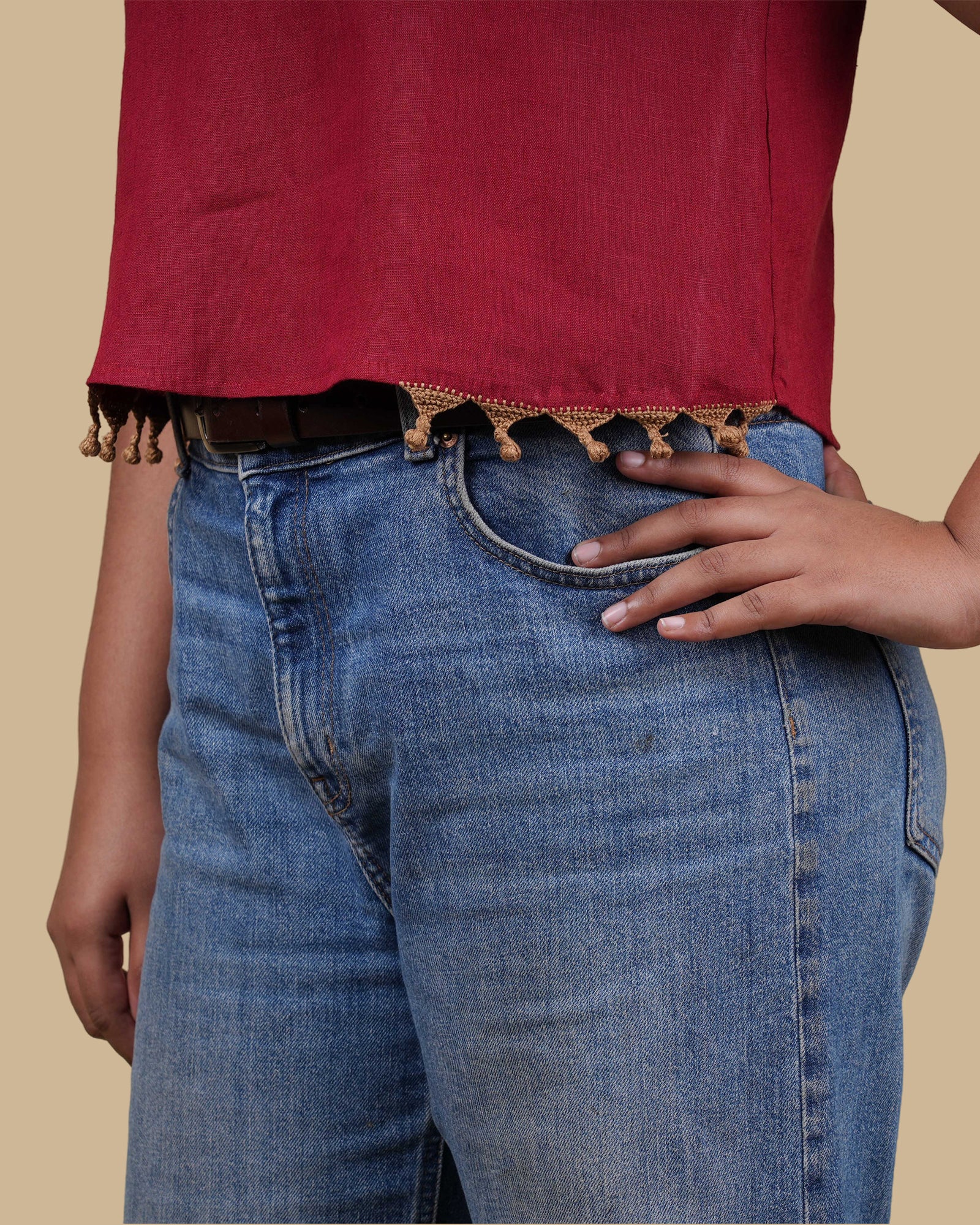 THE TASSEL CROP TOP - RED