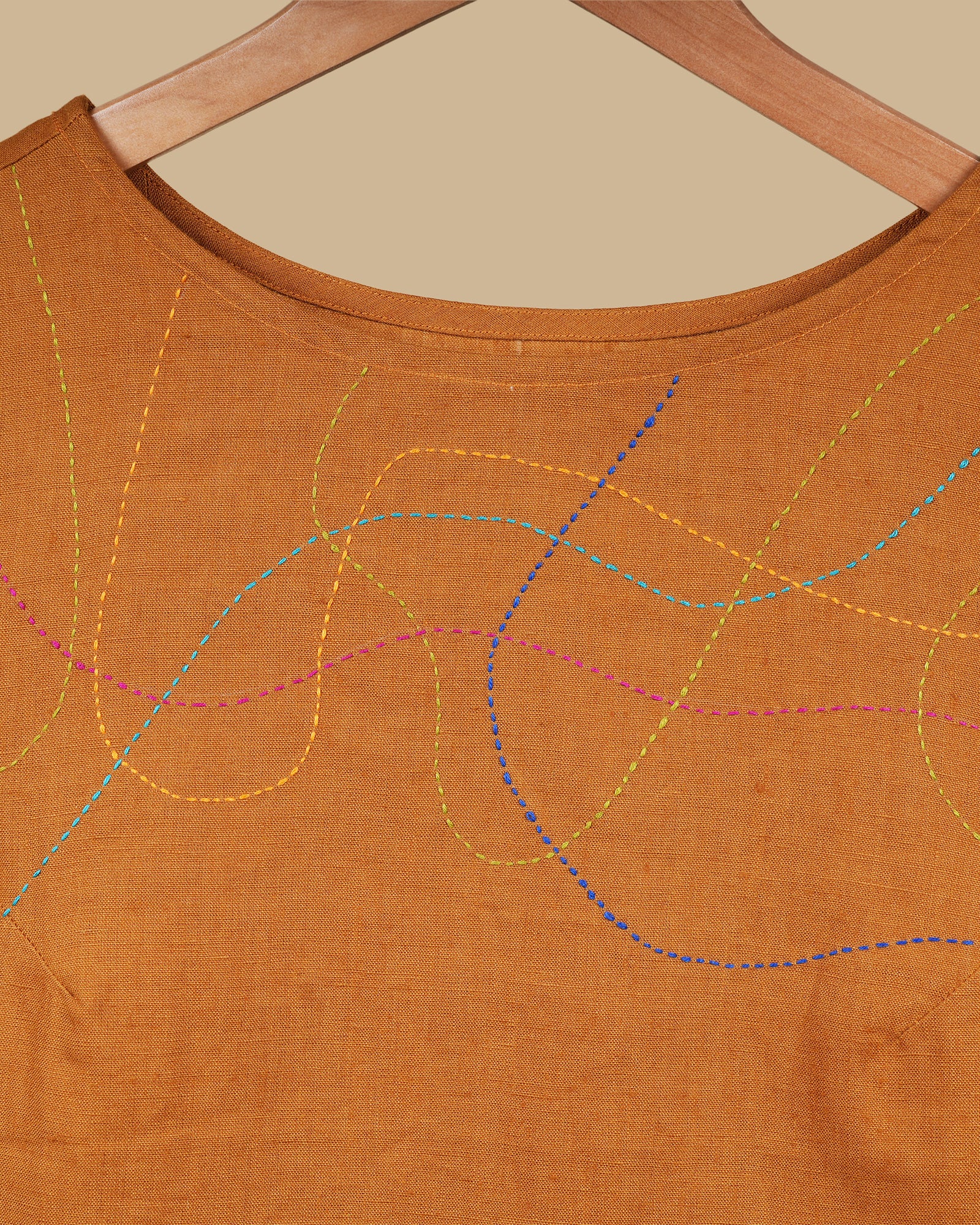 THE WANDER STITCH LINEN TOP - MUSTARD