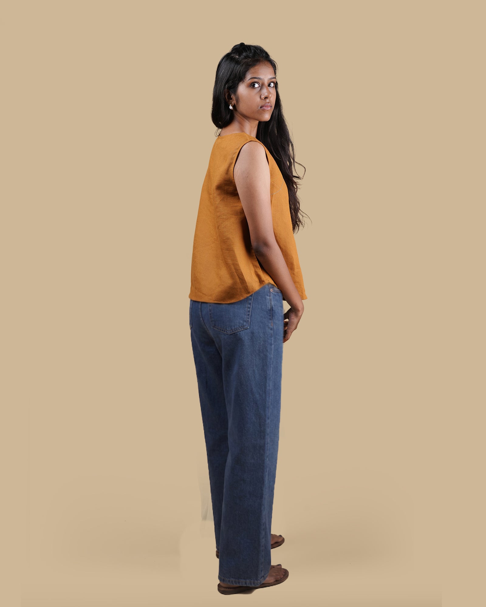 THE WANDER STITCH LINEN TOP - MUSTARD