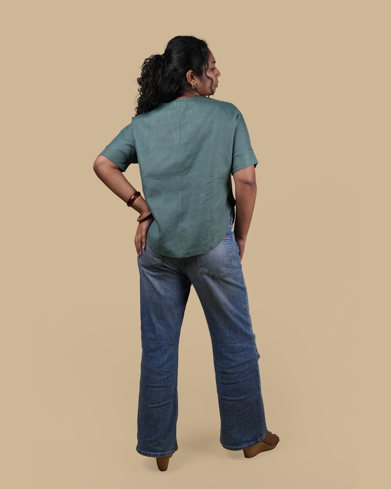 THE DRIFT HEM LINE TOP - GREEN