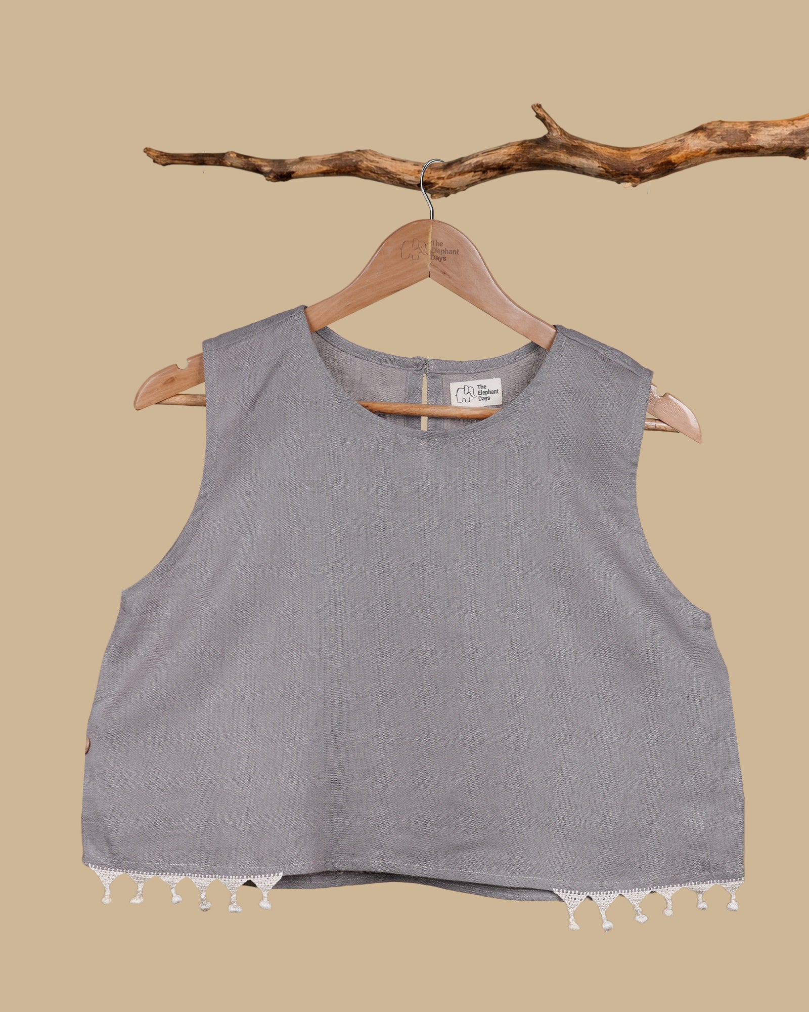 THE TASSEL CROP TOP - GRAY